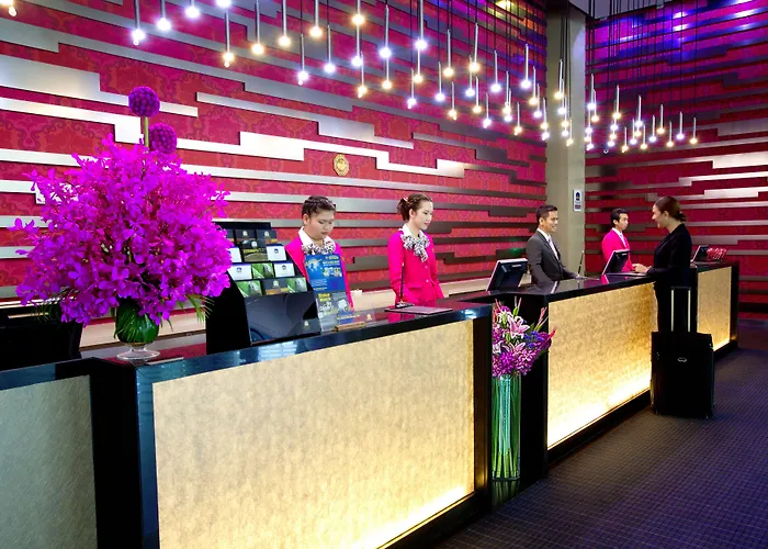 Amaranth Suvarnabhumi - Free Suvarnabhumi Airport Shuttle 5* バンコク都